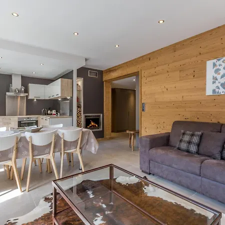 Cosy Au Coeur Du Village, Proche Pistes Et Activites, Avec Cheminee Et Wifi - Fr-1-304-6 La Clusaz